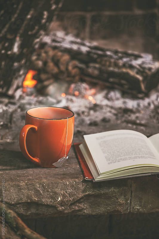 coffee, tea, fall, autumn, cozy, coffee house, sweater weather, rain, rainy weather, reading, wood, rustic, leaves, vintage, vintage aesthetic, autumn aesthetic, winter aesthetic, rustic aesthetic, bohemian, boho aesthetic, books, old book